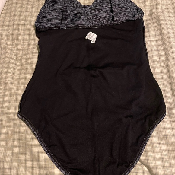 Speedo One Piece Swimsuit Sz 12 - Picture 9 of 9